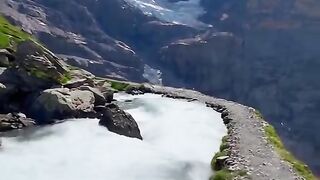 Mountain Beautiful overload. #nature #moutain #viral