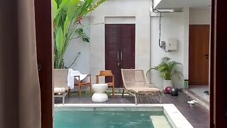 berenang seger banget ini
