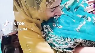 Afsana naz
