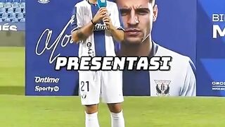😳 MORATA TIRU GAYA PRESENTASI DEMBÉLÉ DI BARCA! Kok Bisa Mirip Banget?