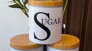 Tea ,sugar pot
