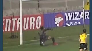 Bro cetak gol panenka paling sempurna secara matematika 💯