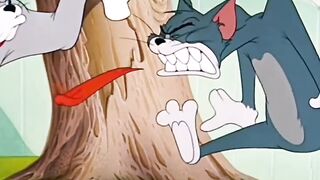 Tom Chases Jerry… Then SPIKE Steps In! 😂🐶