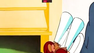 Jerry’s Backyard Trick Leaves Tom Completely Fooled! 😂🐭