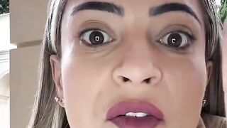 Essa sua filha