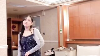Dancing to entertain oneself