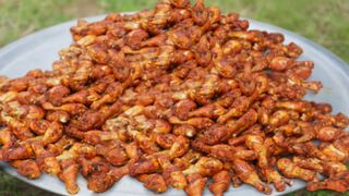 Pasta with Chicken Thigh Pieces  Chinese-Style Pasta Recipe  Tasty Chinese Food