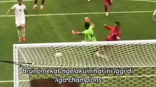 Momen Cerdik Bruno Fernandes: Trik Free Kick Tipuan Sukses Berbuah Gol (MU Menang 4-0)