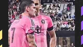 Agen Rahasia CR7? Momen Casemiro Bikin Messi Geleng-Geleng Kepala!