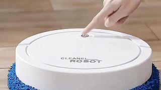Automatic floor cleaning robot