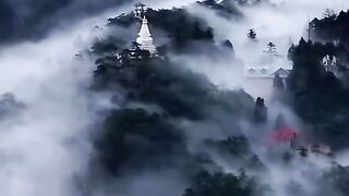 Keindahan alam Negeri Dongeng China Di Luoshan