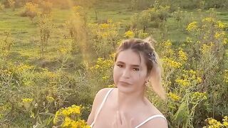 Picking up a Flowers