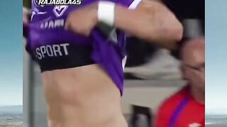 Dari air mata pas debut, langsung dibalas hattrick berkelas! 🥶🔥