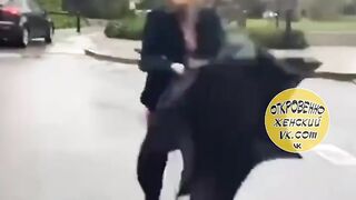 НЕПОСЛУШНЫЙ ЗОНТИК