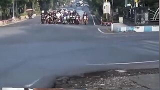 ⚠️ VIRAL: Street Race Crash — Victim Thrown Far! Teens Caught Racing on Public Road!