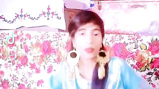 Sania tiktok