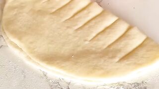 DELICIOUS ROLL RECIPE...!!!