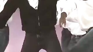 Jungkook amazing dance