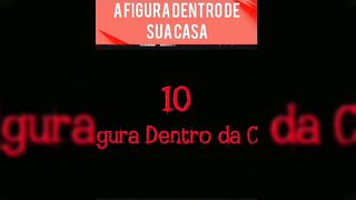 A figura dentro da casa 🏠