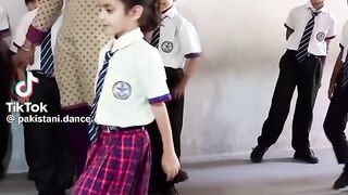 Pakistani dance 2