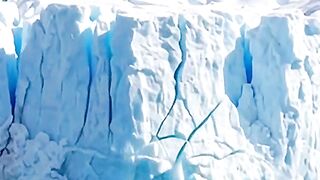 🧊 Massive Glacier Collapse! 🌊