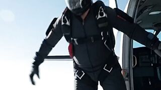 ​Epic 3D Mountain Skydive! 🏔️🪂 Ultra-Realistic AI Animation