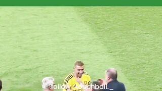 Cristiano Ronaldo baru saja mencetak gol penentu kemenangan pada menit ke-50