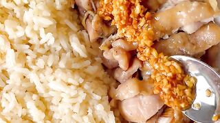 Resep Nasi Hainan Rice Cooker, Super Gurih & Dagingnya Lembut Banget!