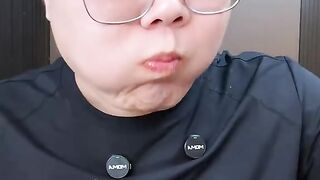 ASMR eating challenge video