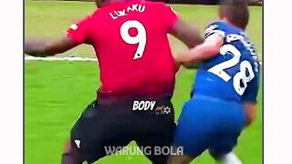Trik dribble hazard yang bikin lawan salah langkah!🤯 3