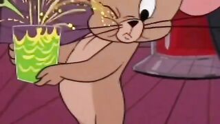 Jerry Sets Up a Sneaky Rope Trick… Tom Has NO Idea! 😂🐭