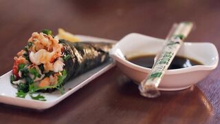 Shrimp Temaki 1