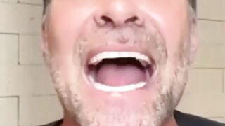 Depay desperdiça chance de semifinal contra o Flamengo v1