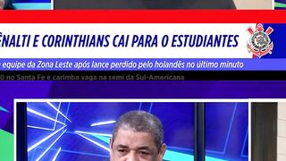 Depay é criticado por isolar pênalti decisivo do Corinthians v1