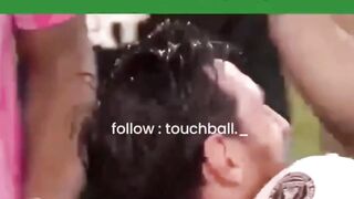 Klip video momen keluarga yang sangat viral dan lucu yang terekam kamera Apple TV