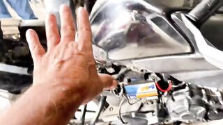 MOTO NÃO CARREGA A BATERIA POR NADA