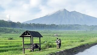 Tebak gunung apa hayoo???