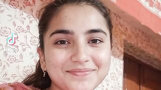 Smile girl Febspot||Best smile