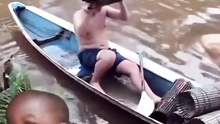Bizarre News #BizarreNews #Viral