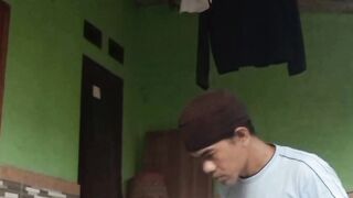 Pahlawan kesiangan