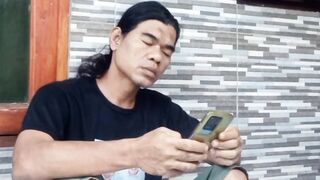Udah tau kursinya di pinggir