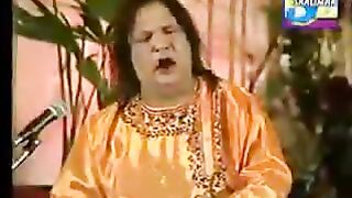 ALLAH ALLAH  Aziz Mian Allah Hi Jane Kaun bashar hai #Qwali# #spiritualvideos# #hearttouchingvideos#