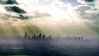Aliens Threaten Global Invasion