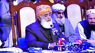 قائد جمعیت حضرت مولانا فضل الرحمان کا پشاور میں لائرز فورم سے خطاب