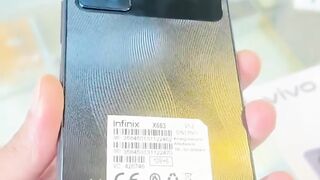INFINIX NOTE 12 LOOK IN BLACK
