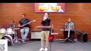 Pastor atrapalhado