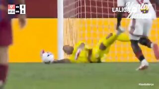 Sevilla 1-3 Barcelona | Raphinha HAT-TRICK | All Goals & Highlights | LaLiga 2026