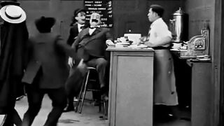 😂 Charlie Chaplin’s Funniest Moment Ever!