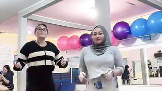 Goyang aerobik