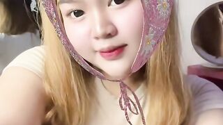 blonde 8